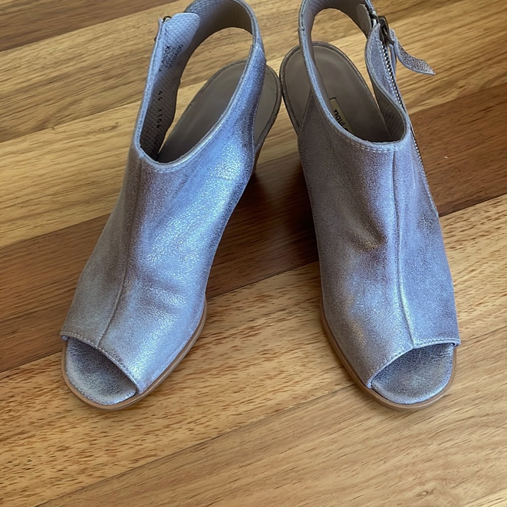 Paul Green Cayanne Open Toe Booties